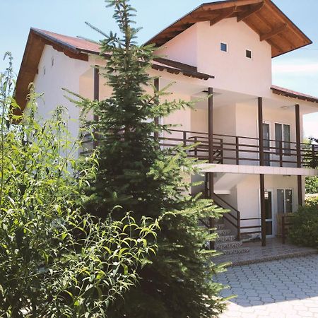 Guest House Leto Dolinka Zewnętrze zdjęcie