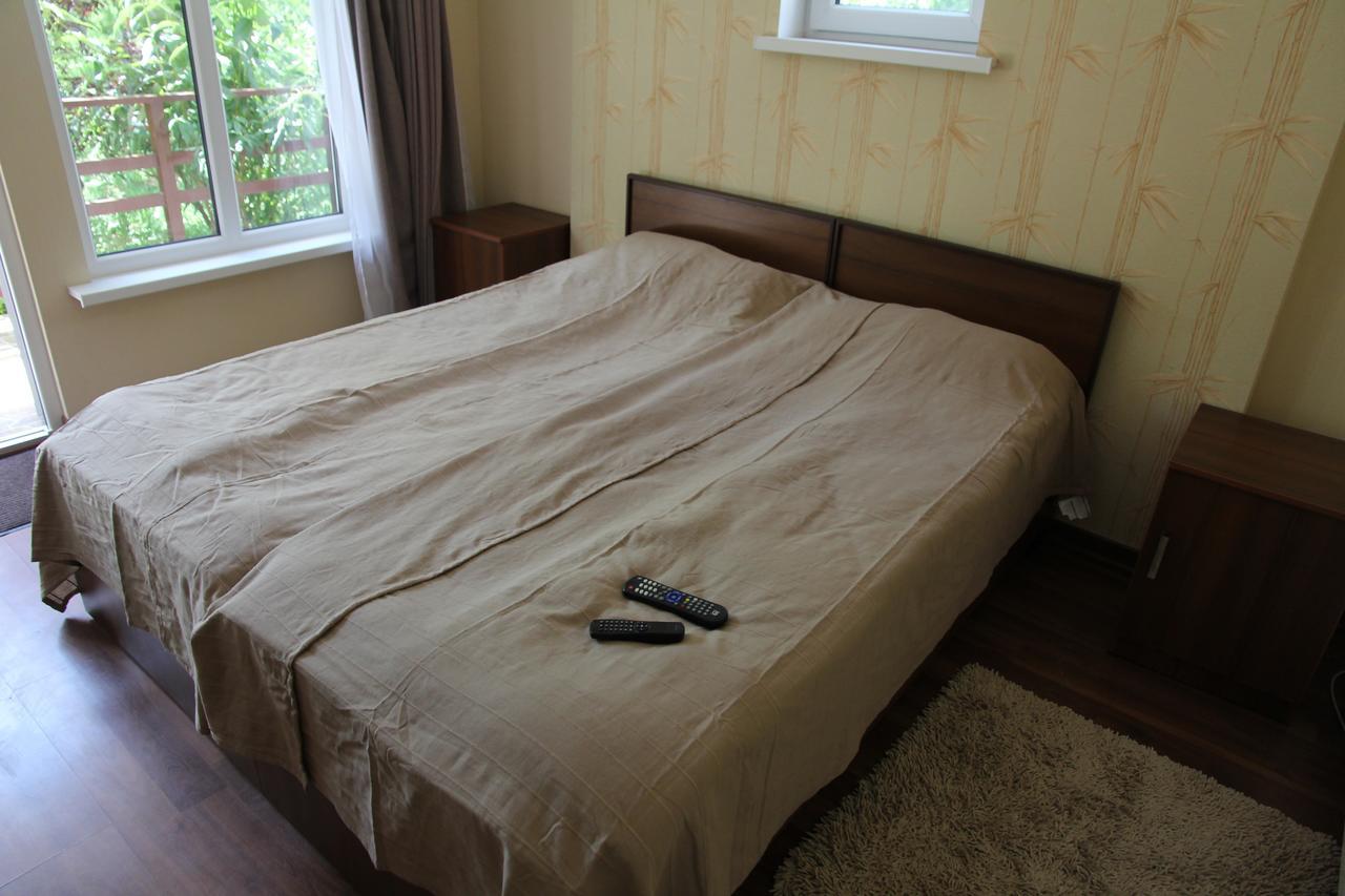 Guest House Leto Dolinka Zewnętrze zdjęcie