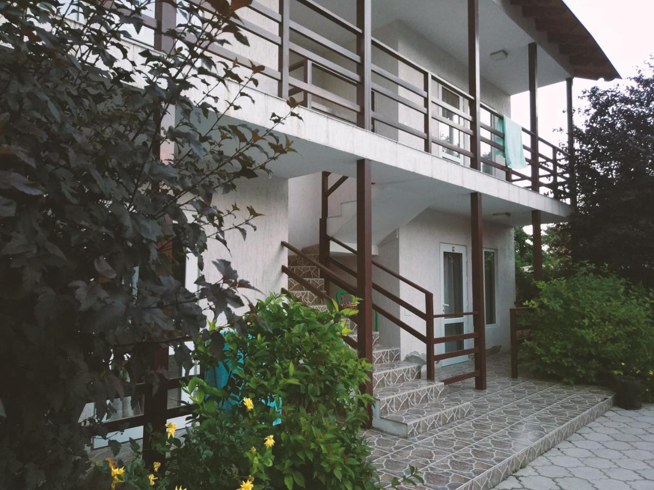 Guest House Leto Dolinka Zewnętrze zdjęcie